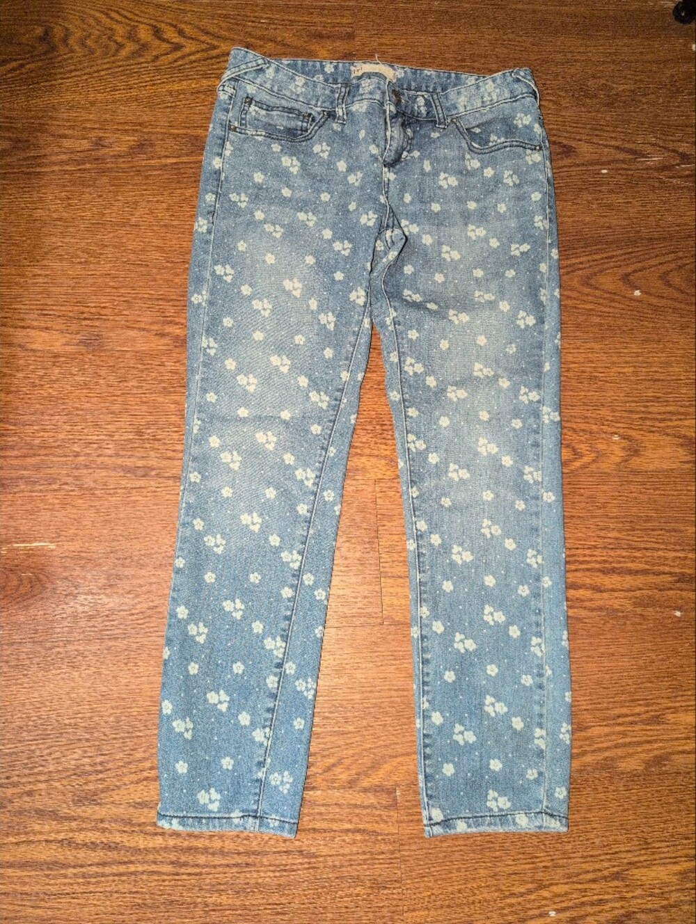 Free People Woman's Size 28 Jeans